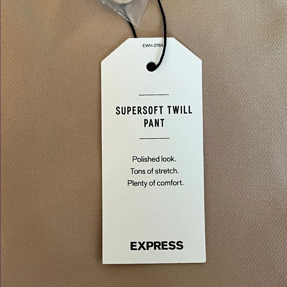 NWT! Express Supersoft Twill Pants in Beige - Picture 2 of 7